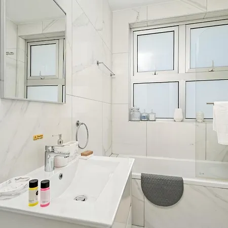 Apartment Serene Retreat In Protaras