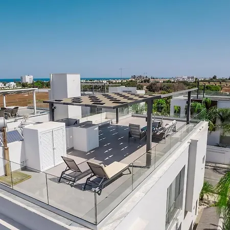 Serene Retreat In Protaras Apartment *